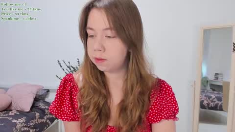 Snapshot of watermelon_sugar_ chatting on March 2025 10:05:02 AM Tess Pls support me with Can we reach 155 my favorite number online show from March 2025 10:05:02 AM