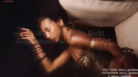 Wayuu Goddess  3 online show from November 2025 12:04:01 PM