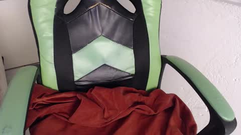 Snapshot of we_n_you chatting on November 2025 02:06:01 PM Trixie 3 online show from November 2025 02:06:01 PM