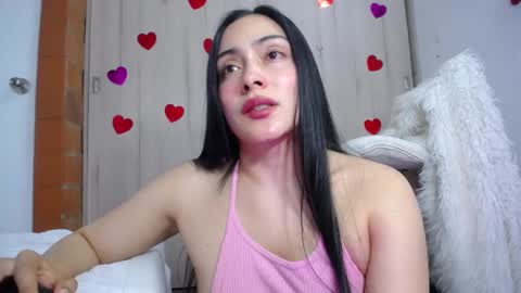 Snapshot of we_we77 chatting on March 2025 08:42:01 PM we_we77 online show from March 2025 08:42:01 PM