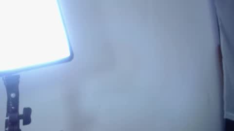 Snapshot of we_we77 chatting on October 2025 10:15:01 PM we_we77 online show from October 2025 10:15:01 PM