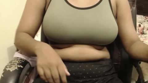 mina online show from November 2025 03:48:02 PM