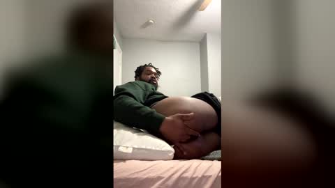 Snapshot of wedashit chatting on December 2025 03:17:02 PM WeDaShit Come Vibe with me . online show from December 2025 03:17:02 PM