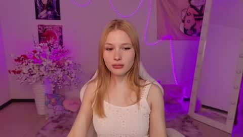 Snapshot of wekittycluby chatting on June 2026 09:24:01 AM kite and joe3 online show from June 2026 09:24:01 AM