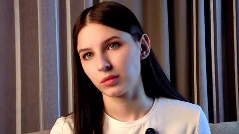 Kristin online show from March 2026 12:32:02 PM