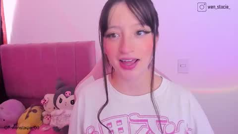 Wenstacie INDEPENDENT MODEL online show from October 2025 04:50:01 PM