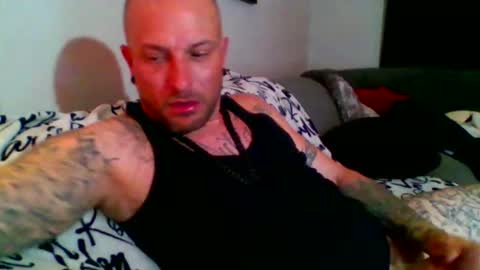 werhorny3 online show from December 2025 05:02:01 AM