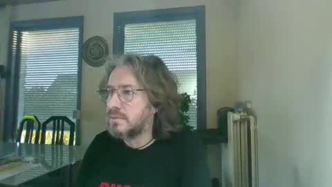 Snapshot of wesh_wesh chatting on December 2025 08:34:01 AM wesh wesh online show from December 2025 08:34:01 AM