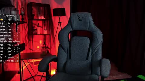 little girl who is always rightLisa online show from April 2026 01:15:01 AM