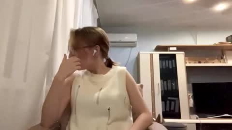 Snapshot of wesleypoledore chatting on November 2025 02:38:01 PM Polly online show from November 2025 02:38:01 PM