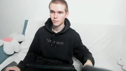 Wes online show from December 2024 08:07:01 PM