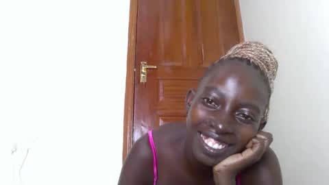 Snapshot of wet_pussy2025 chatting on November 2025 06:56:02 AM wet_pussy2025 online show from November 2025 06:56:02 AM