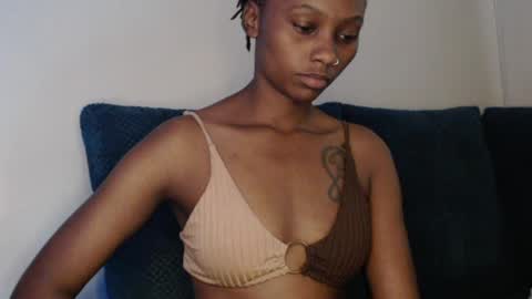 Snapshot of wetfreakym chatting on July 2026 06:53:01 AM Bella online show from July 2026 06:53:01 AM