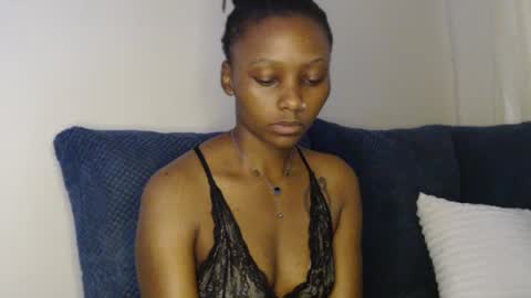 Snapshot of wetfreakym chatting on August 2026 05:20:01 AM Bella online show from August 2026 05:20:01 AM