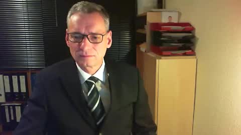 Franz online show from December 2025 09:21:02 PM