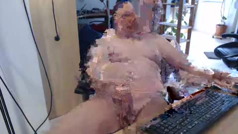 WeTwo online show from April 2026 08:29:02 AM