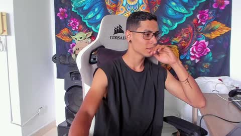 Snapshot of wexx_ chatting on January 2025 06:44:01 PM wex online show from January 2025 06:44:01 PM