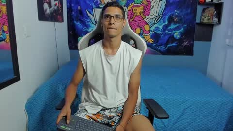 Snapshot of wexx_ chatting on January 2025 10:16:02 AM wex online show from January 2025 10:16:02 AM