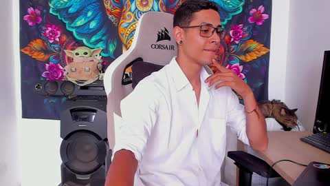 Snapshot of wexx_ chatting on January 2025 03:46:01 PM wex online show from January 2025 03:46:01 PM