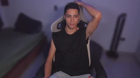 Snapshot of wexx_ chatting on September 2025 05:07:02 AM wex online show from September 2025 05:07:02 AM