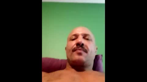 Snapshot of whackingmywilly chatting on October 2025 06:49:02 PM whackingmywilly online show from October 2025 06:49:02 PM