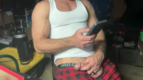 Snapshot of whackingmywilly chatting on December 2025 01:21:02 AM whackingmywilly online show from December 2025 01:21:02 AM