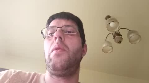 stoffy online show from April 2026 04:57:01 AM