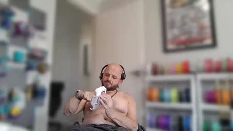 Snapshot of wheelzie chatting on February 2025 03:04:02 AM wheelzie online show from February 2025 03:04:02 AM