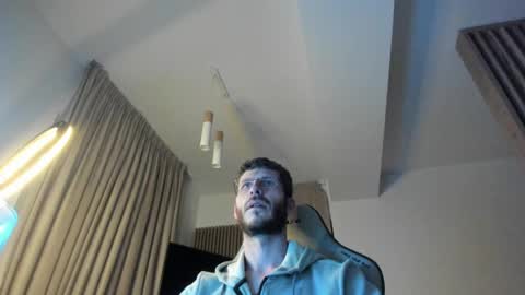 Michael online show from April 2026 07:38:02 PM