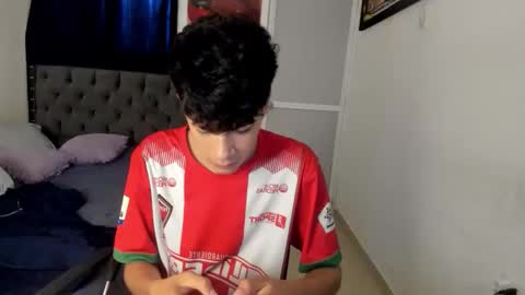 white online show from April 2026 09:39:33 PM