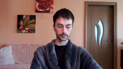 Snapshot of white_sport chatting on September 2025 01:38:01 PM Tom online show from September 2025 01:38:01 PM