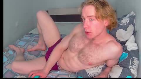 Snapshot of whitebars22 chatting on December 2025 08:53:02 AM whitebars22 online show from December 2025 08:53:02 AM