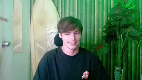 Snapshot of whiteboyinasia chatting on October 2025 01:21:02 PM Christian online show from October 2025 01:21:02 PM