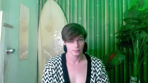 Snapshot of whiteboyinasia chatting on November 2025 09:33:01 AM Christian online show from November 2025 09:33:01 AM