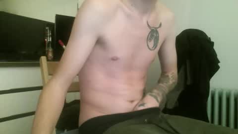 whiteboyslim21 online show from March 2026 11:51:02 PM