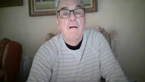 whitebriefs009 online show from December 2025 10:01:01 AM