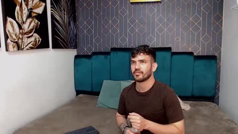 Dylan white online show from February 2025 05:40:01 PM