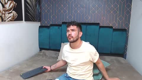 Dylan white online show from February 2025 05:58:02 PM