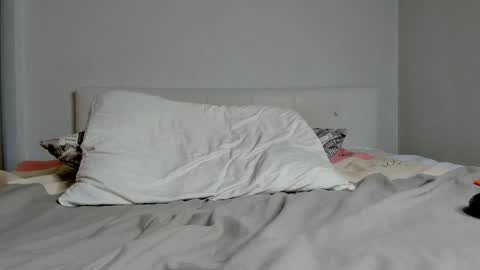 Ari online show from January 2025 03:39:02 PM