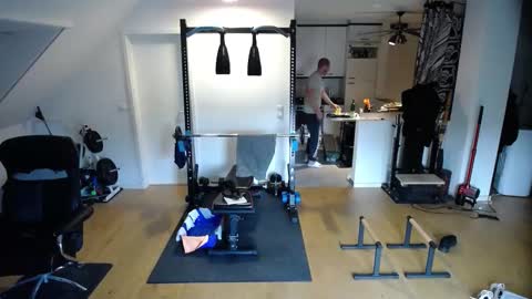 whiterabbit_86 online show from September 2025 03:45:01 PM