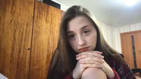 Vicky online show from March 2026 02:42:02 PM