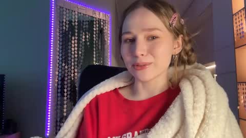 Alisa online show from January 2025 01:24:01 PM