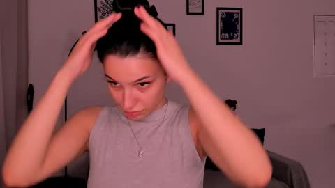 Snapshot of whoislulu chatting on November 2025 07:12:02 PM whoislulu online show from November 2025 07:12:02 PM