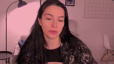 Snapshot of whoislulu chatting on February 2026 05:49:02 PM whoislulu online show from February 2026 05:49:02 PM