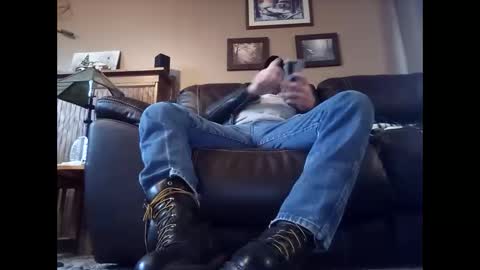 wibootdude online show from December 2024 07:08:02 PM