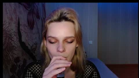 Snapshot of wicky_hey chatting on September 2025 03:09:02 AM Victoria online show from September 2025 03:09:02 AM