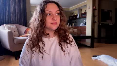 VI online show from October 2025 07:49:02 AM