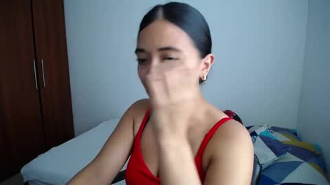 Ilauren online show from March 2026 08:21:02 PM