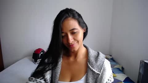 Ilauren online show from April 2026 01:59:02 PM