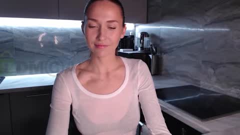 Snapshot of wild_becky chatting on October 2025 07:51:01 PM i need it so much 3  online show from October 2025 07:51:01 PM